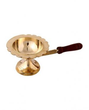 Brass Kapoor Aarti Diya With Handle - Puja N Pujari