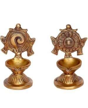 Shanku Chakra Diya Oil Deepam For Puja