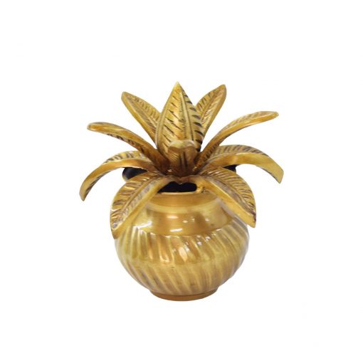 Brass Kalash with Coconut,Mango Leaves, mangal Kalasha Nariyal and Leafs - Image 4