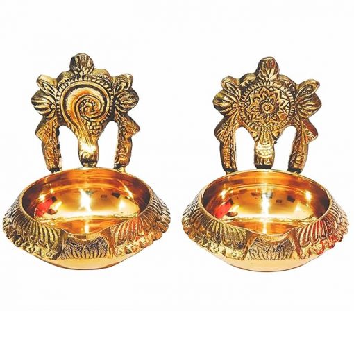 Pure Brass Shanku Chakra kuber Diya, Brass Kuber Diyas, Oil Lamp for Home Decoration, Pooja and Diwali, - Image 3